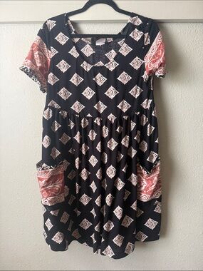 Vintage mixed media short sleeve mini dress with pockets